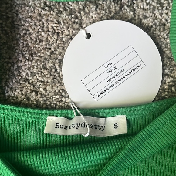 NWT RUSTTYDUSTTY CROPPED TOP, size small - Picture 5 of 6